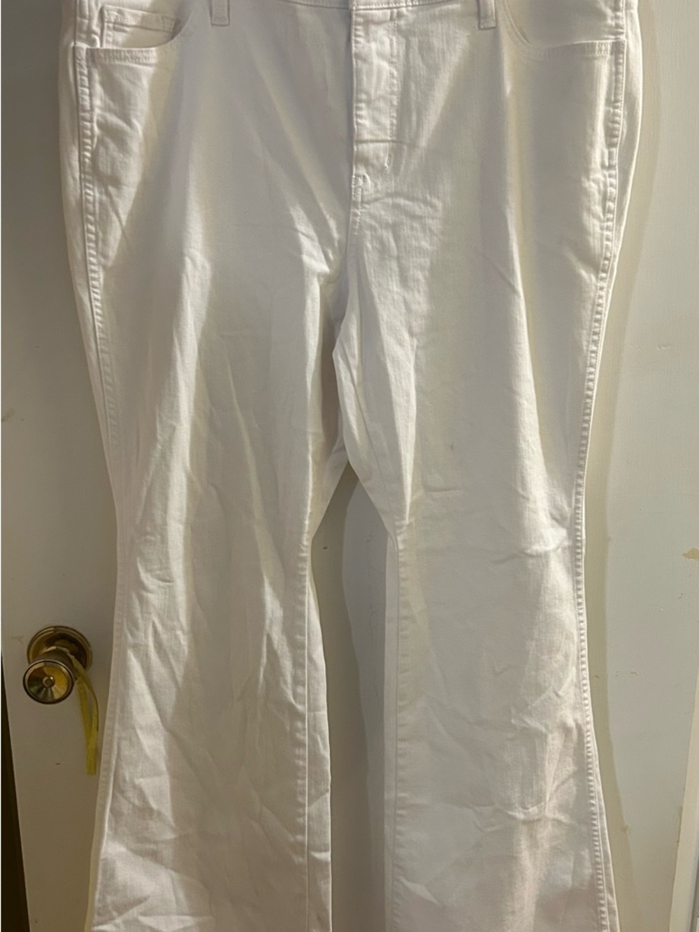 Ryegrass NWT Women’s White Flared Stretch Pants/Jeans, Size 16W